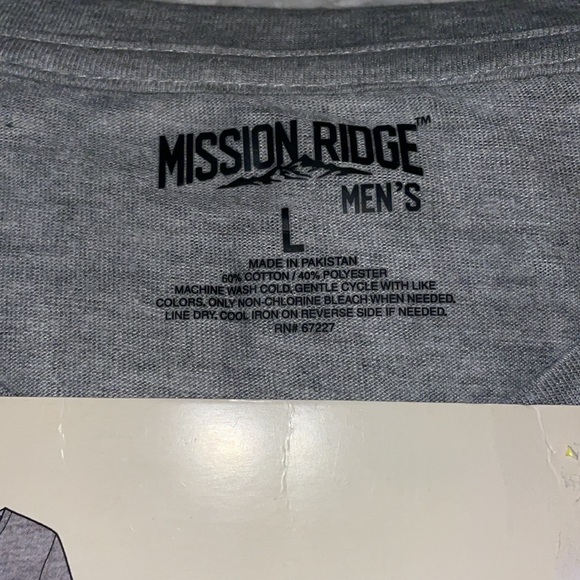 BNWT “Dad” t-shirt size large in men’s - Picture 5 of 5